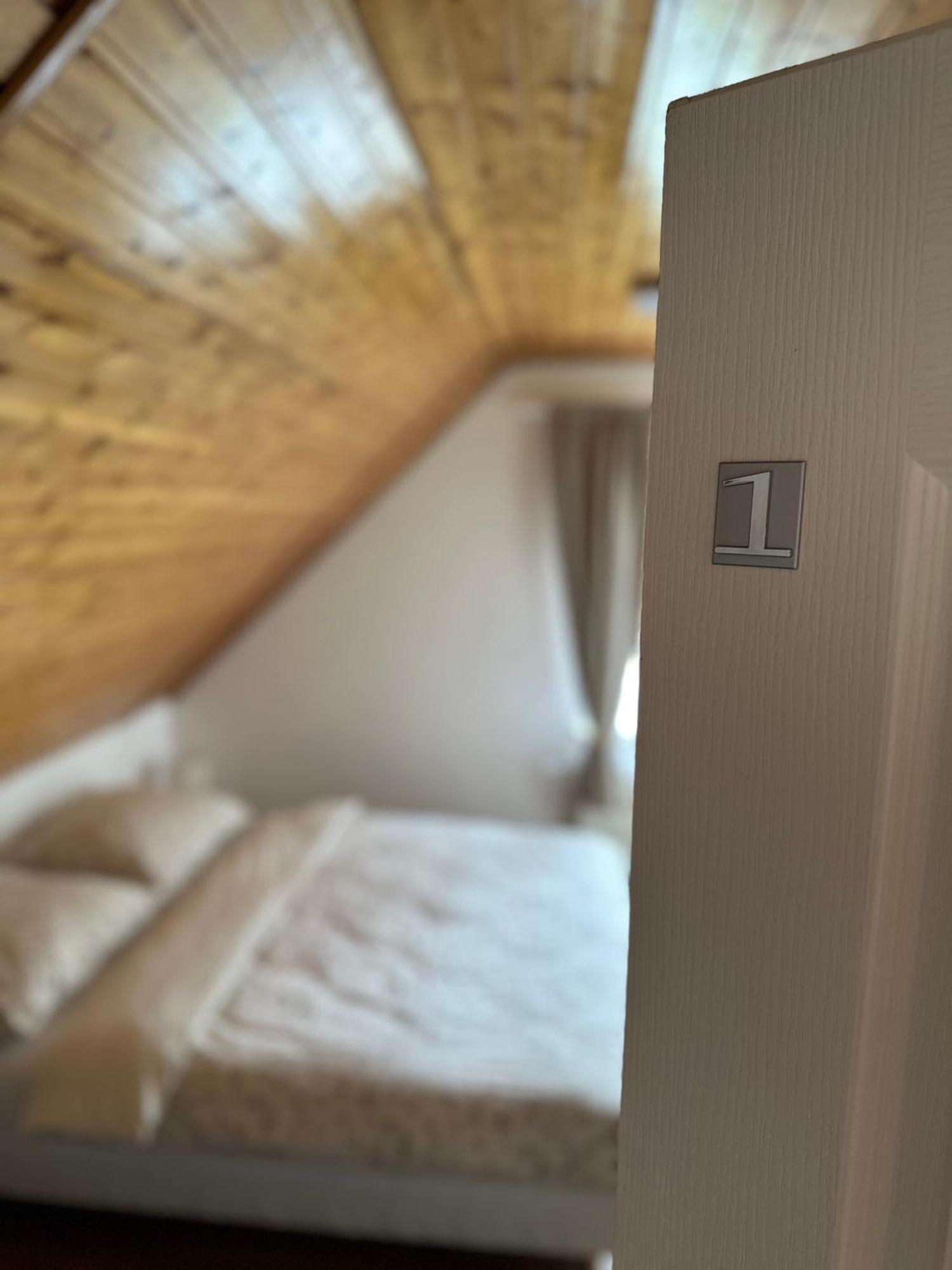 Apartman Jako U Babicky Tisa Exterior photo